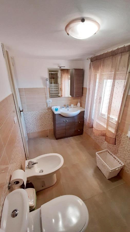 La Petite Maison Ачи Костелло Экстерьер фото